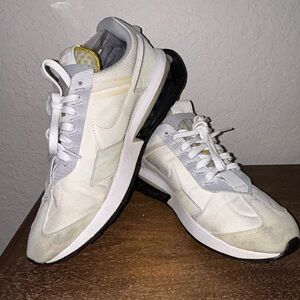 Nike Air Max Pre-Day Lace Up Sneaker Shoes